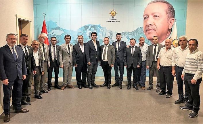 AK Parti’de istifa eden 8 ilçe başkanının yerine atamalar yapıldı