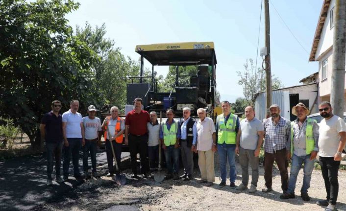 Akyazı’nın merkezi sokak sokak yenileniyor