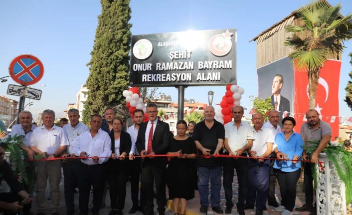 Alaşehir’de şehit ailesini mutlu eden açılış