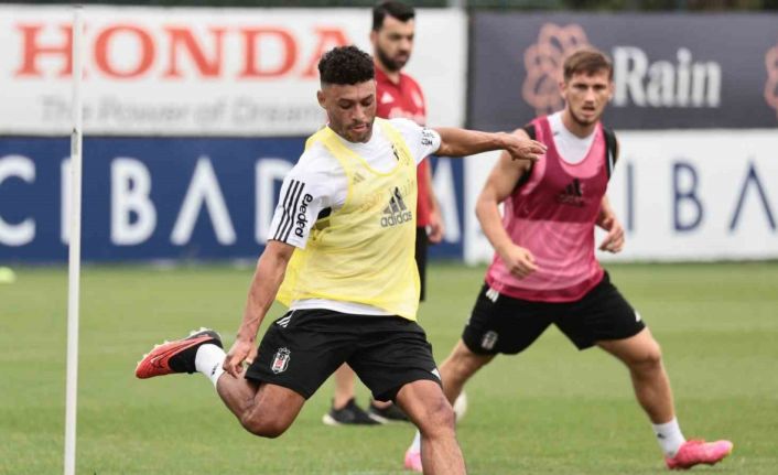 Alex Oxlade-Chamberlain, Beşiktaş’ta ilk antrenmanına çıktı