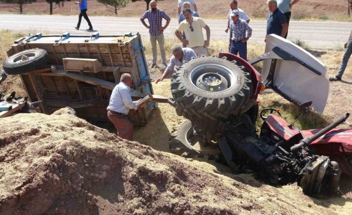 Arpa ve buğdayları satmaya giderken traktörün altında can verdi