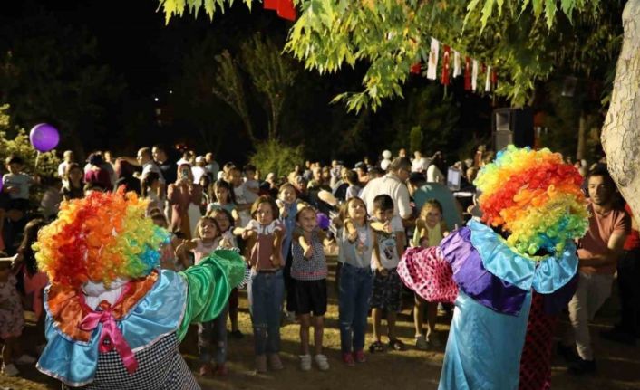 Başkan Zeybek mahalle buluşmalarını devam ediyor