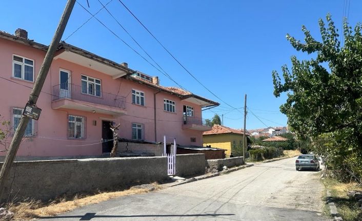 Başkent’te boşanma aşamasındaki kadın, kocası tarafından silahla vuruldu