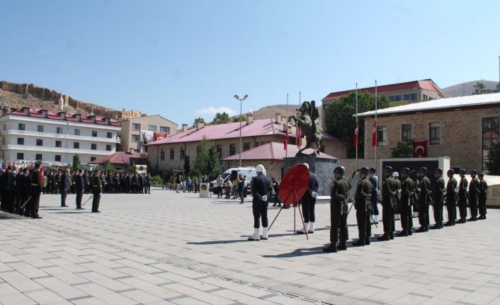 Bayburt’ta Zafer Bayramı coşkusu