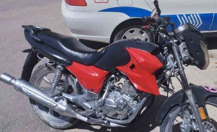 Çaldığı motosikletin rengini değiştiren hırsız yakalandı