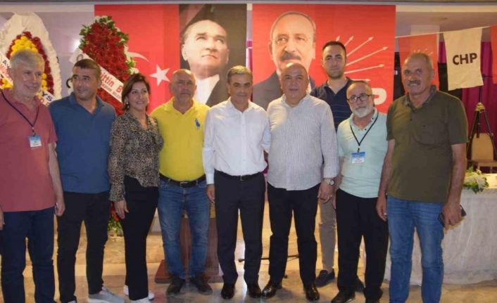 CHP Aksu’da Kenan Yıldız yeniden başkan seçildi