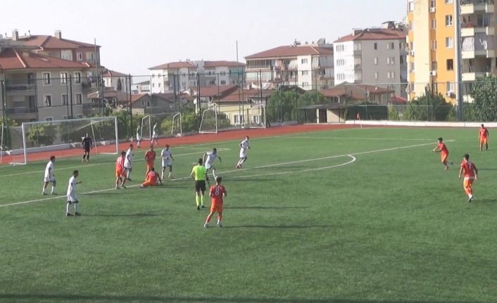 Denizlispor U17’de Adanaspor’u dörtledi