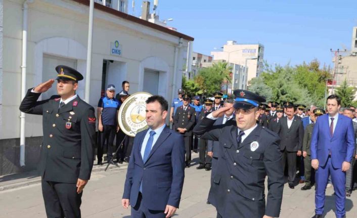 Deprem Bölgesinde 30 Ağustos Zafer Bayramı kutlandı