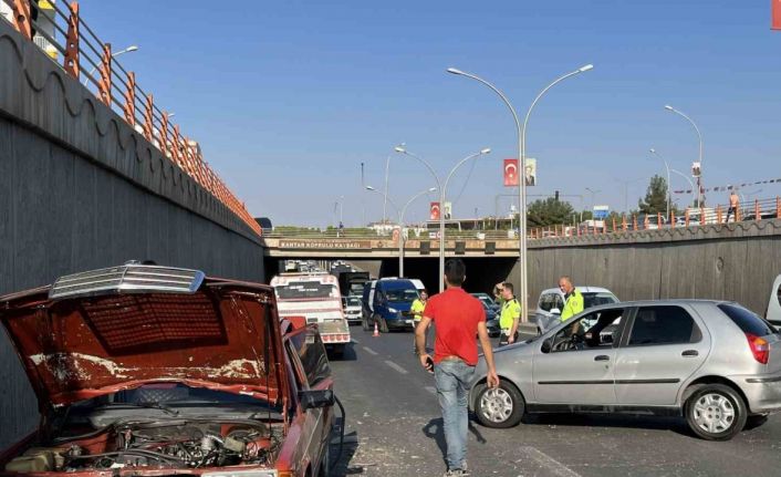 Diyarbakır-Şanlıurfa karayolunda kaza: 3 yaralı