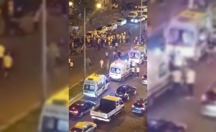 Diyarbakır’da otomobil yayalara çarptı: 2’si ağır 3 yaralı