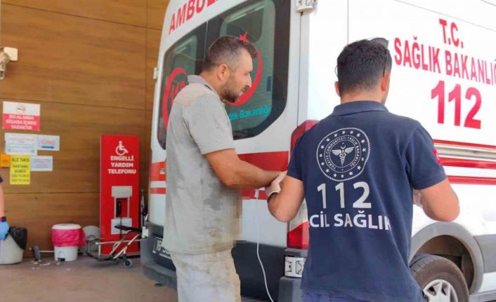 Elini makinaya kaptıran işçinin parmağı koptu