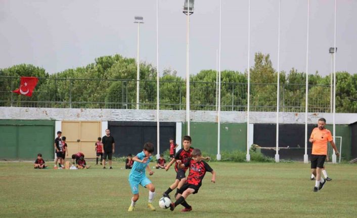 Geleceğin yıldız futbolcu adayları Pamukkale Cup’ta boy gösteriyor