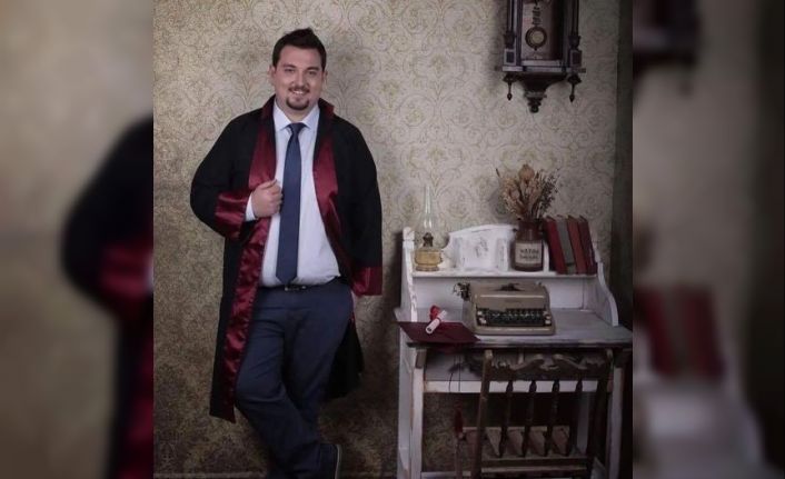 Genç doktor kalbine yenik düştü
