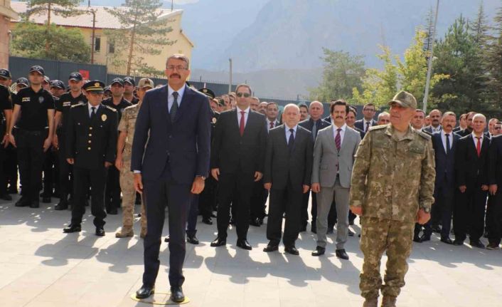 Hakkari’de 30 Ağustos Zafer Bayramı coşkusu