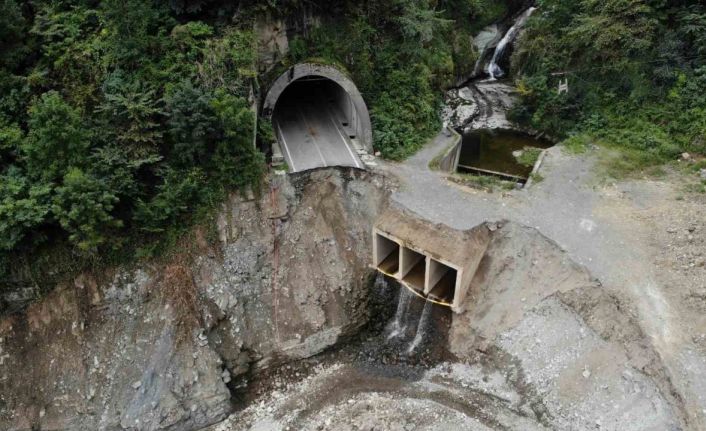 Heyelanın yıktığı 50 ili ilgilendiren yola köprü yapılacak