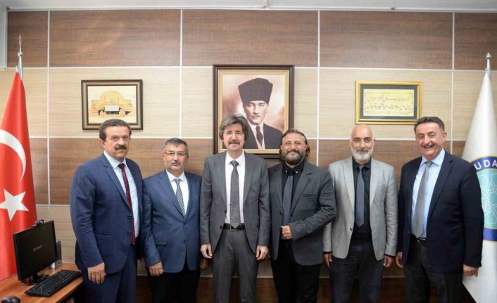 İİBF’nin yeni dekanı Prof. Dr. Eryiğit oldu