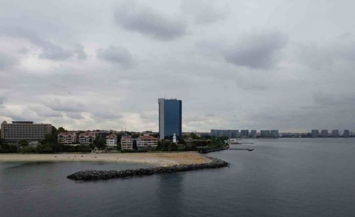 İstanbul’un birçok tarihi olayına şahitlik eden Yeşilköy havadan görüntülendi