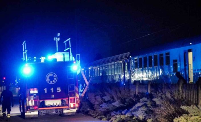 İtalya’da tren çalışanlara çarptı: 5 ölü