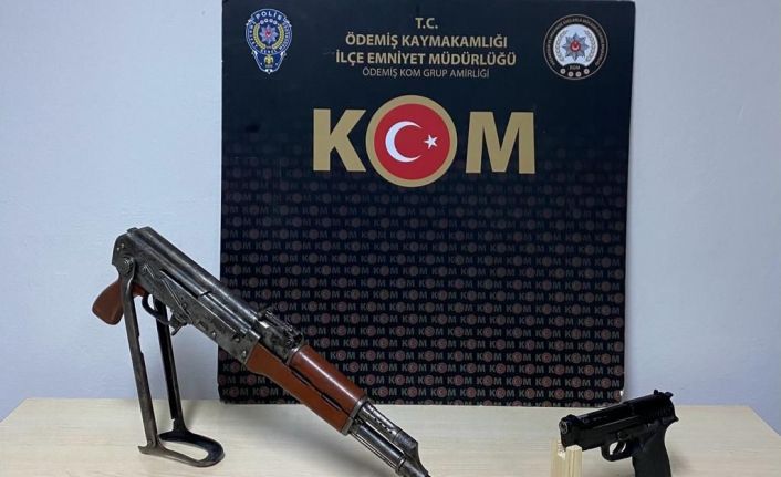 İzmir’de yasa dışı silah ticareti operasyonu