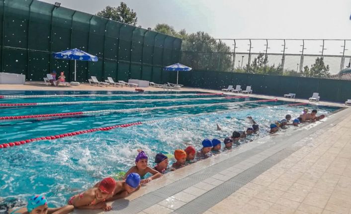 Karacabey’de spora ilgi artarak devam ediyor