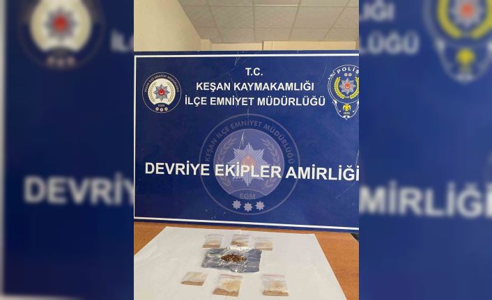 Keşan’da 2 şüphelinin üst aramasında uyuşturucu ele geçirildi