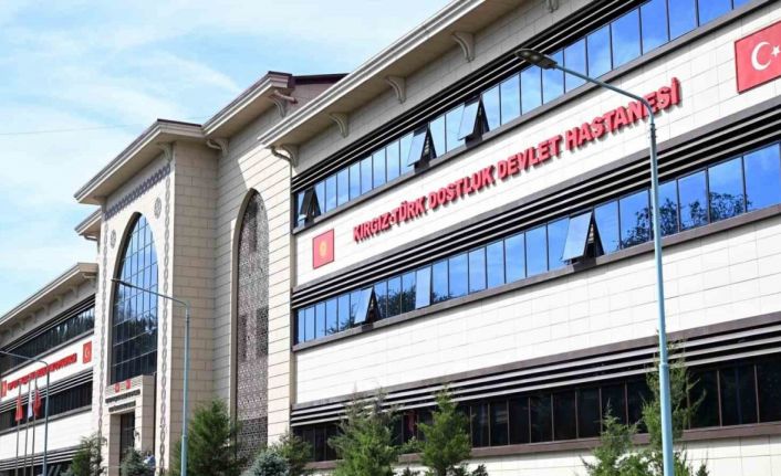 Kırgızistan’da Türk doktorlardan ilk böbrek nakli ameliyatı