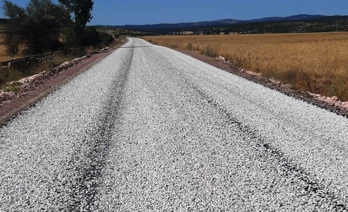 Kütahya’da yatırım programındaki yol çalışmaları tamamlanıyor