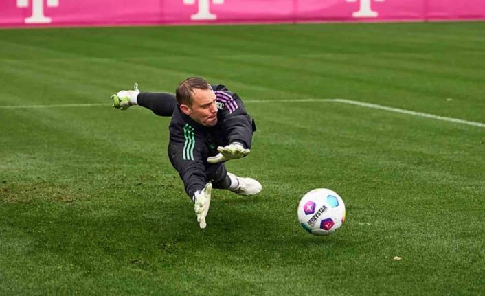 Manuel Neuer, antrenmanlara başladı