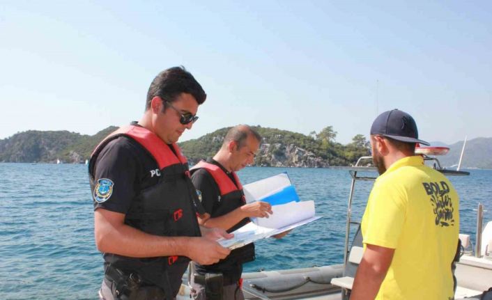 Marmaris deniz polisi su sporları denetimlerine devam ediyor