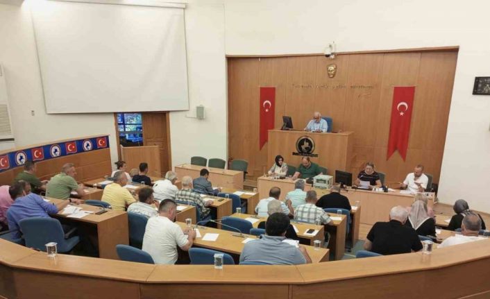 Meclis 28 gündem maddesini görüşte