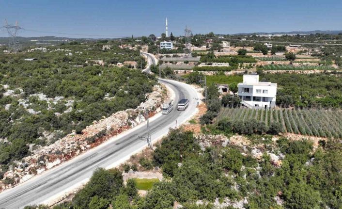 Mersin’de kırsal mahallelerin yol sorunu çözülüyor