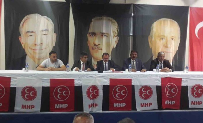 MHP Tekman ilçe kongresi yapıldı