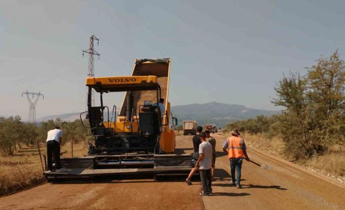 Muhtarlardan Büyükşehir Belediyesine yol teşekkürü