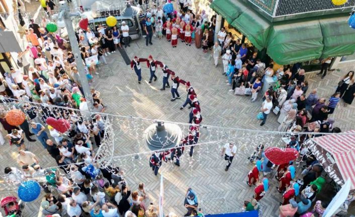 Müzik ve dans İzmit’in dört bir yanında