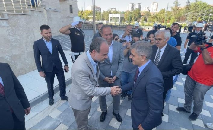 Niğde Valisi Dr. Cahit Çelik göreve başladı