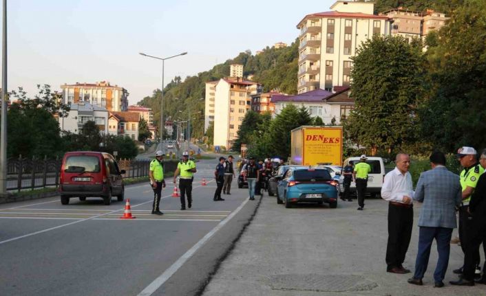 Rize İl Emniyet Müdürü Türesin’den şok uygulama noktasına ziyaret