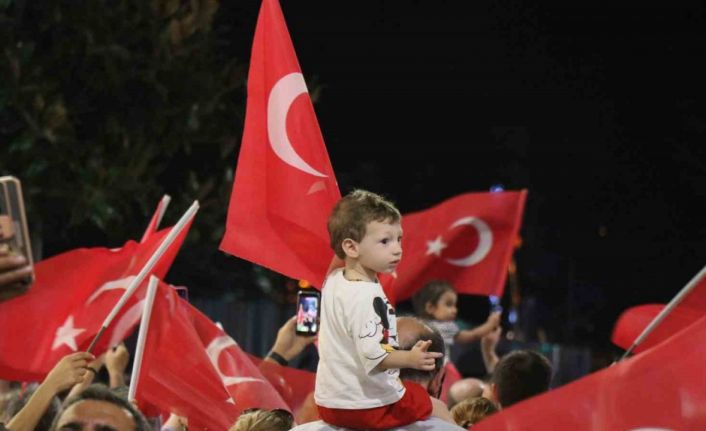 Sakarya, Zafer Bayramı’nın 101’inci yılında tek yürek oldu