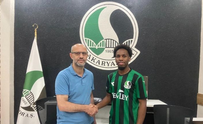 Sakaryaspor, Nsana Simon’u kadrosuna kattı