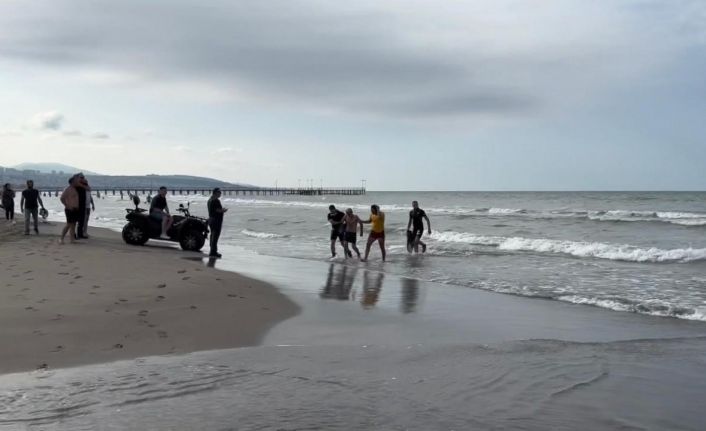 Samsun’da 7 kişi boğulma tehlikesi geçirdi, 3’ü hastaneye kaldırıldı