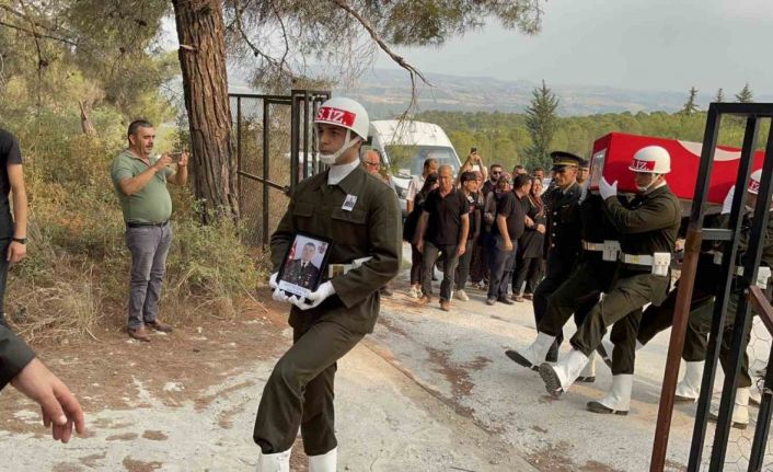 Şehit Uzman Çavuş Taner Torun son yolculuğuna uğurlandı