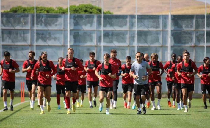 Sivasspor 6 oyuncusunu geçici olarak gönderdi