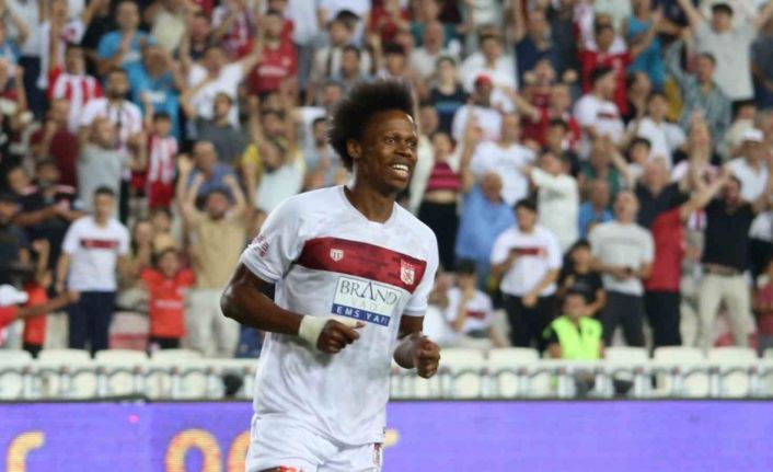 Sivassporlu Clinton N’Jie lige golle başladı