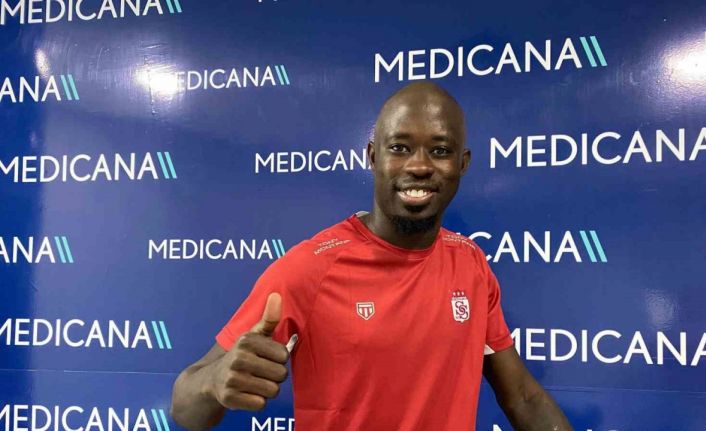 Sivasspor’un yeni transferi Modou Barrow sağlık kontrolünden geçti