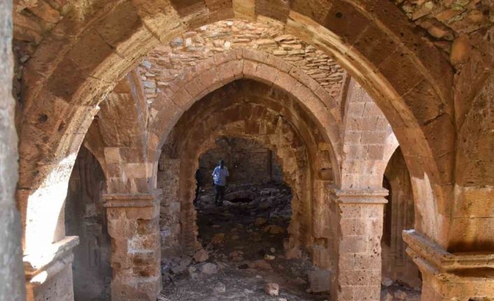 Tarihi Komk Manastırı turizme kazandırılacak