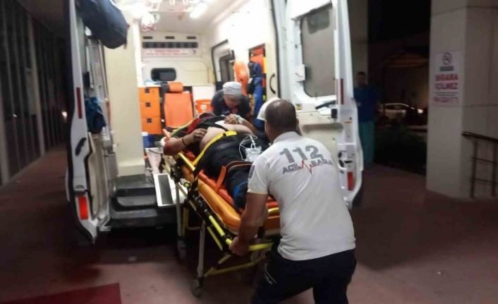 Tır ile bariyer arasına sıkıştı 1 ölü 3 yaralı