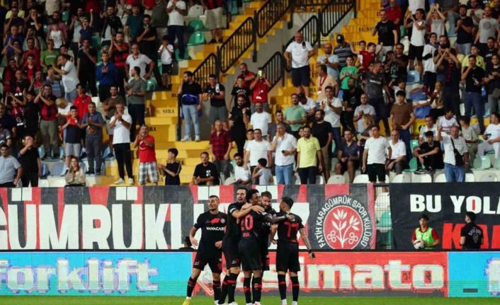 Trendyol Süper Lig: Fatih Karagümrük: 1 - MKE Ankaragücü:0 (İlk yarı)