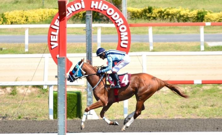 TSYD Koşusu’nda zafer Kapriz’in oldu