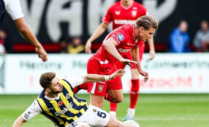 UEFA Avrupa Konferans Ligi: Twente: 0 - Fenerbahçe: 0 (İlk yarı)