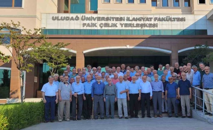 UU İlahiyat Fakültesi mezunlarından anlamlı buluşma