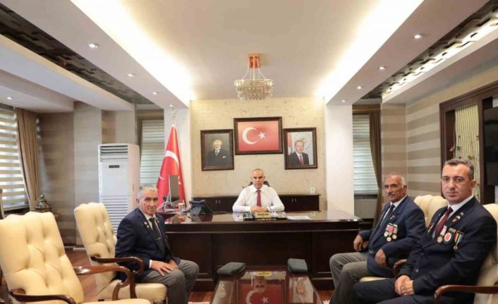 Vali Koç’a hayırlı olsun ziyaretleri